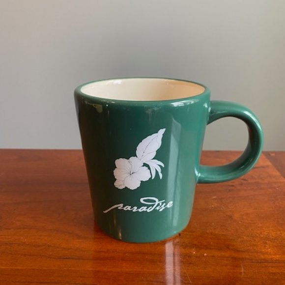 Set of 4 ceramic Tommy Bahama Mugs - Picture 3 of 10